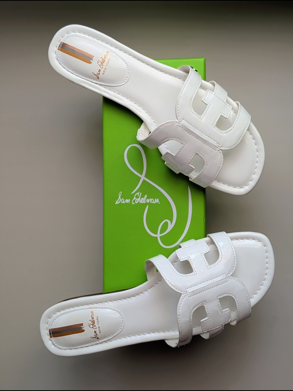 NIB Sam Edelman Bay White Patent Geo Cutout Slide Sandals Size 8 MSRP $120